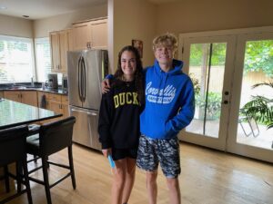 thumbnail_Walker-with-older-sister-Menzie-back-from-college